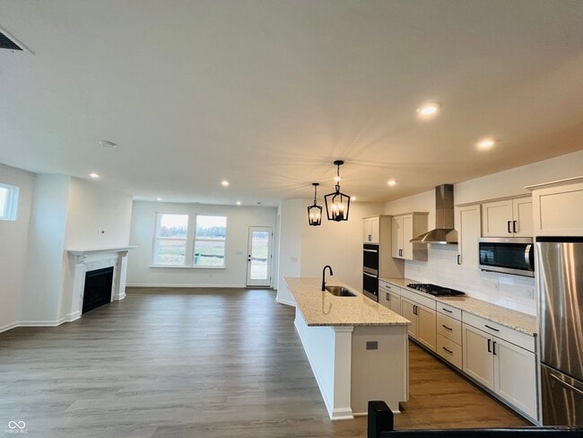 Building Photo - 14418 Shrawley Ct