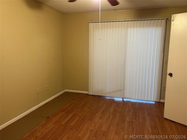 Building Photo - 1821 Racquet Ct