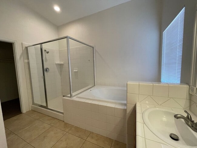 Building Photo - Coming Soon!! Beautiful and Maintained