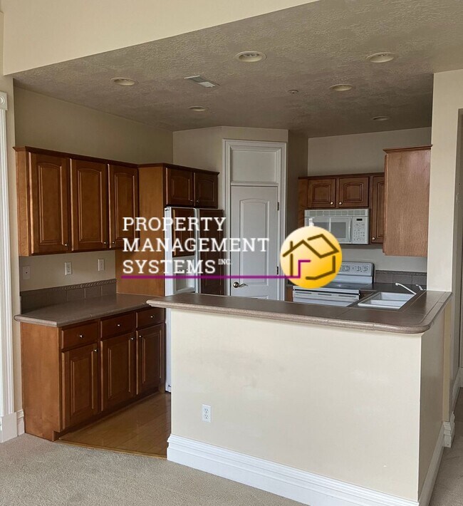 Building Photo - Spacious 2 Bedroom Condo Downtown SLC
