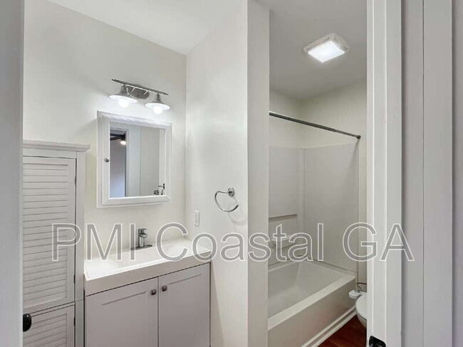 Building Photo - 1313 Whitaker St