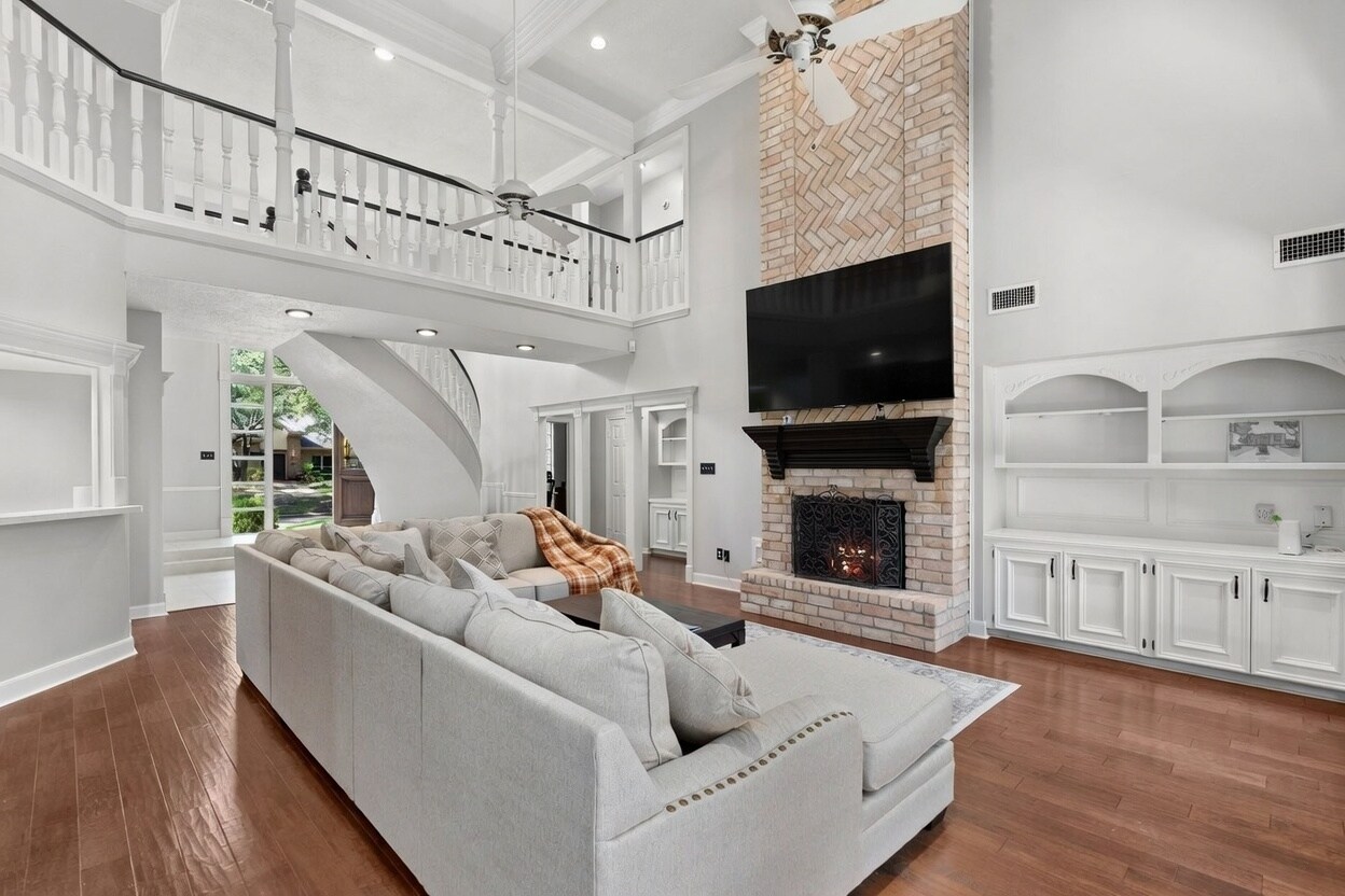 Building Photo - 1218 Emerald Green Ln