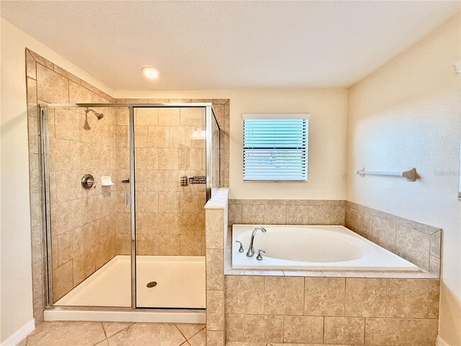 Building Photo - 13242 Wellington Hills Dr