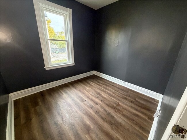 Building Photo - 21 Abbottsford Pl
