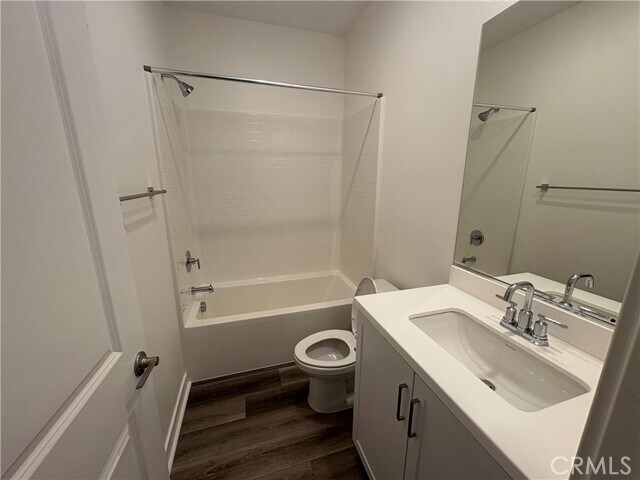 Building Photo - 11051 Momentum Dr