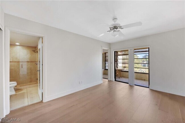 Building Photo - 3625 Boca Ciega Dr