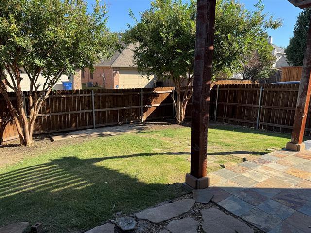 Building Photo - 2230 Jaguar Dr
