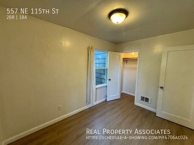 Building Photo - 557 NE 115th St