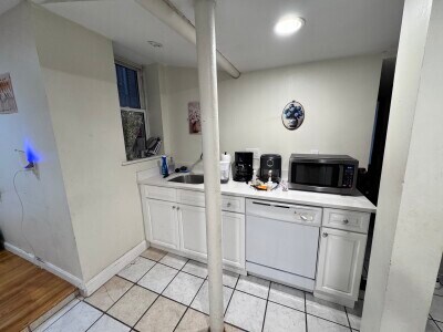 Building Photo - 45 Hemenway St