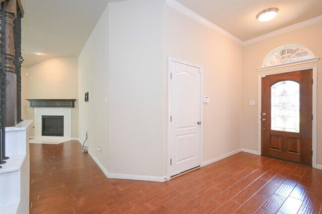 Building Photo - 10107 Forrester Trail
