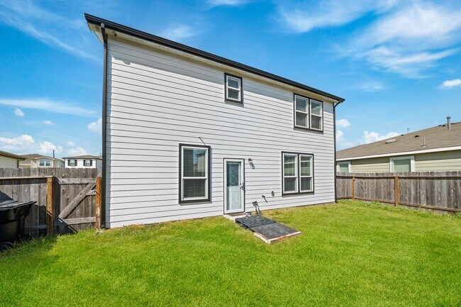 Building Photo - 7306 Heath Knl Ln