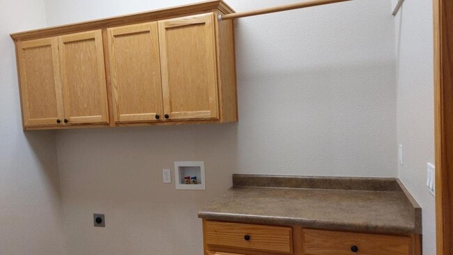 Building Photo - 1034 SW Princeton Pl