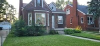 Building Photo - Freeland