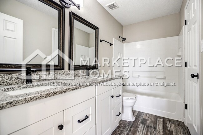 Building Photo - 10227 Cristalino Rd SW