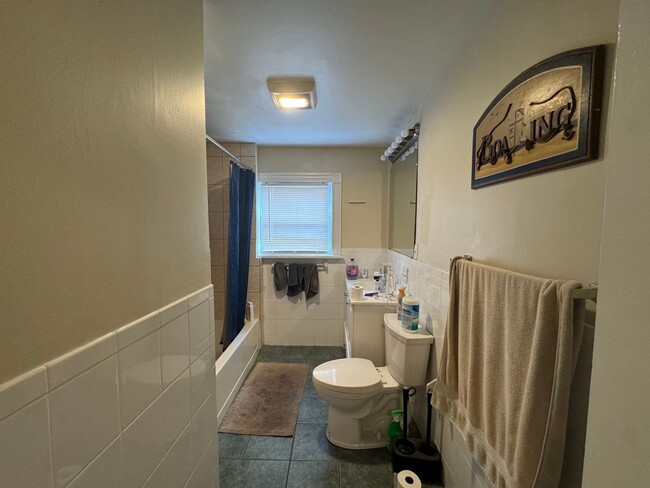Building Photo - The Best Home in Brighton