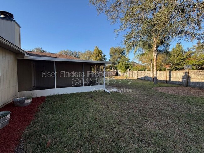 Building Photo - 12947 Tree Wy Ct N