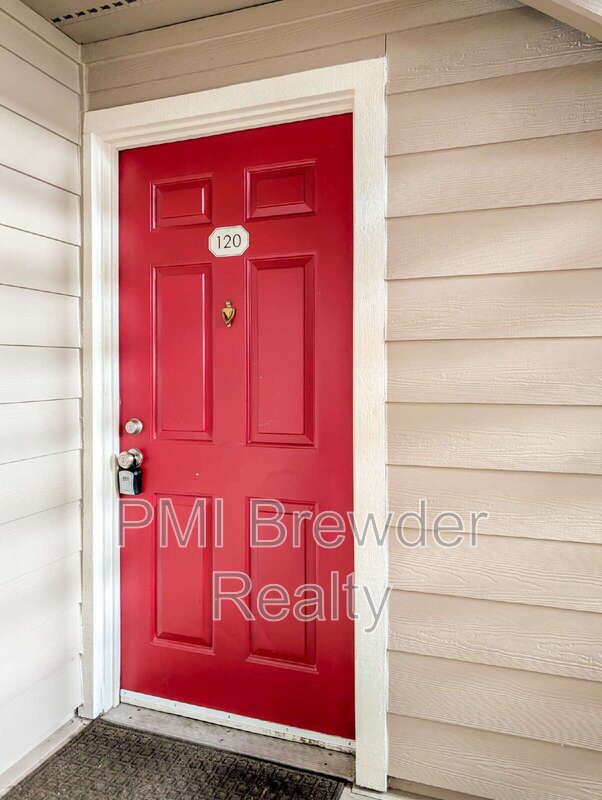 Building Photo - 19851 25th Ave NE