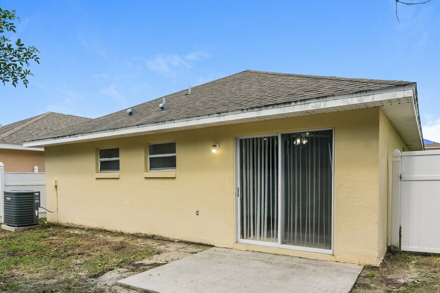Building Photo - 213 Owenshire Cir