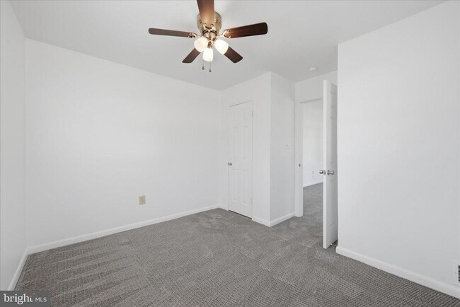 Building Photo - 1425 D St