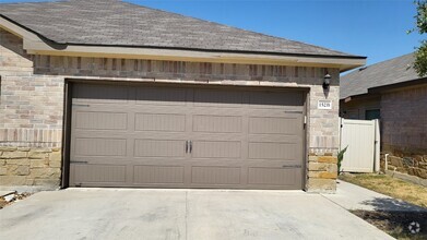 Building Photo - 152 Samuel Dr