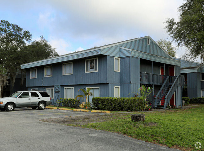 Primary Photo - Mariner's Village Apartments