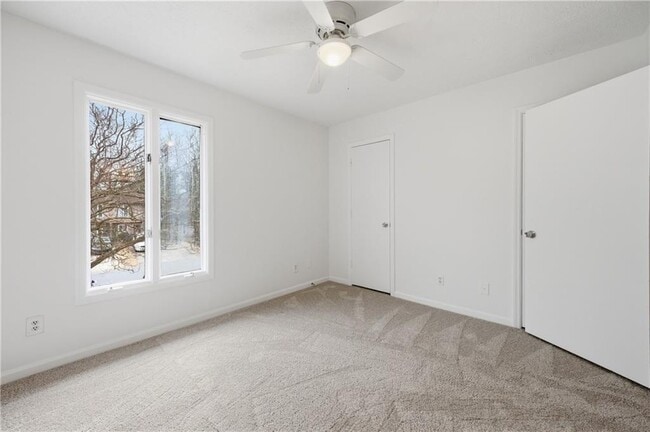 Building Photo - 1677 Wynndowne Trail