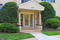 Building Photo - 6186 Greenwood Dr