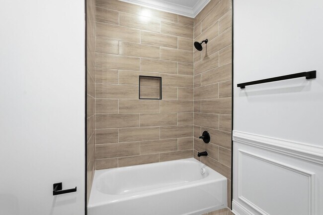 Building Photo - Lowcountry Charm Meets Modern Living -- New Construction in Savannah