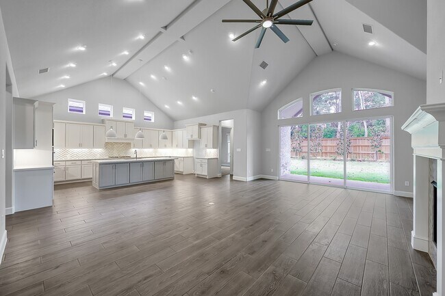 Building Photo - 8431 Willow Whisper Ln