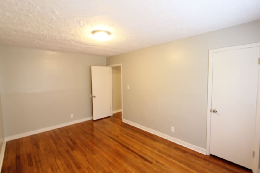 Building Photo - 816 Vanderbilt St