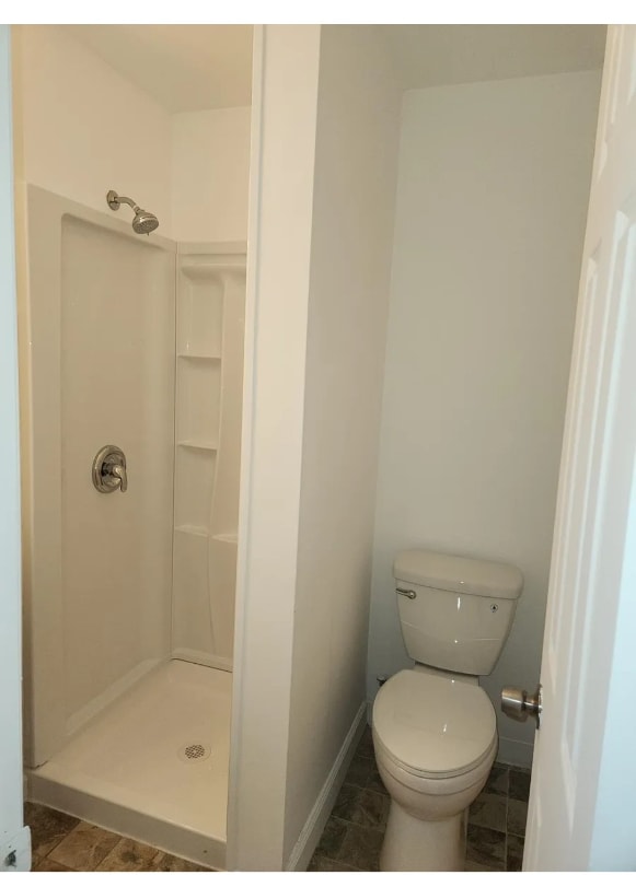 Building Photo - 121 Cozy Lake Rd