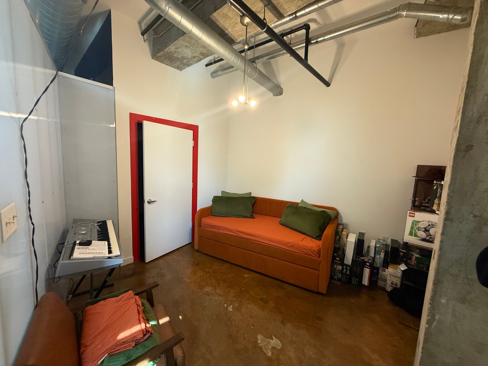 Building Photo - 415 Saint Pauls Blvd