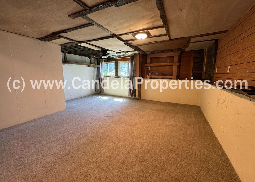 Building Photo - 5615 Country Heights Dr