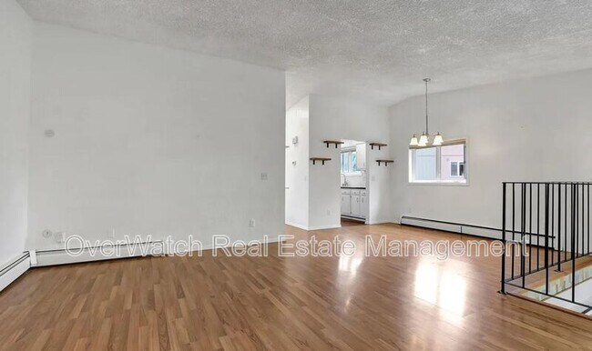 Building Photo - 4202 Pinnacle Cir