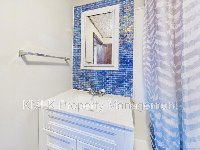 Building Photo - 1159 Carey Ave