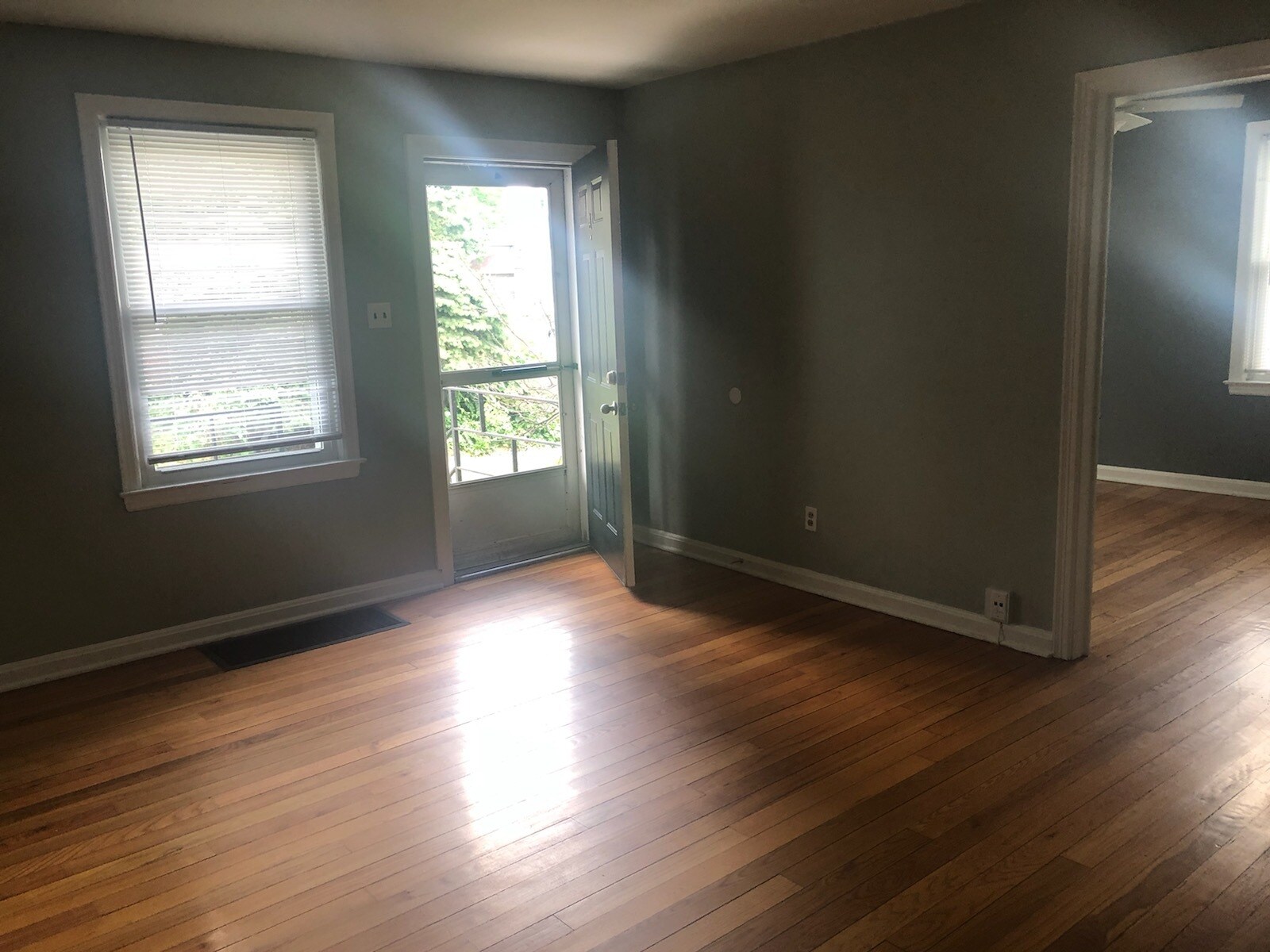 Building Photo - 1343 Ida Ave