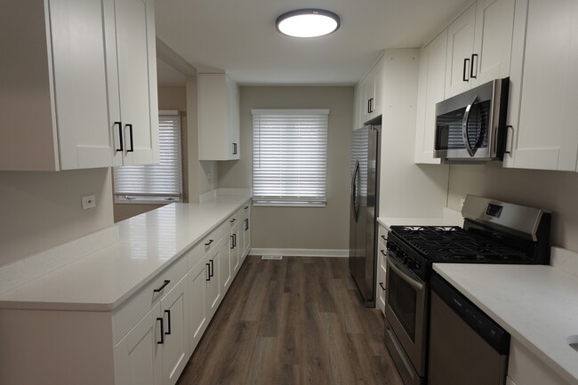 Building Photo - 3118 Martin Ave