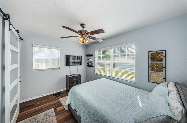 Building Photo - 13556 Bellewood Ave