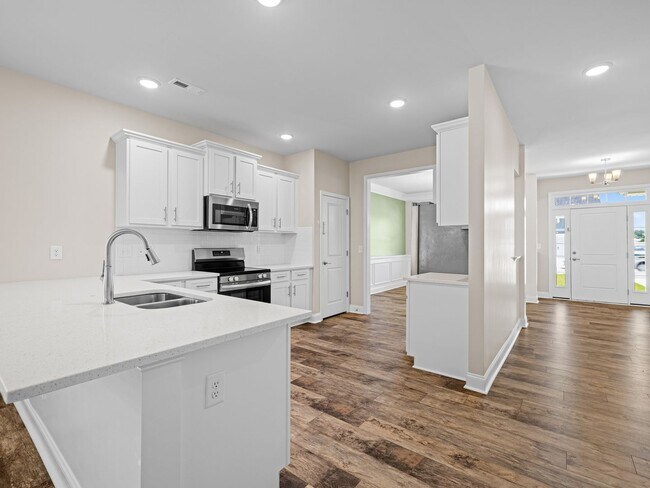 Building Photo - Waverly Place