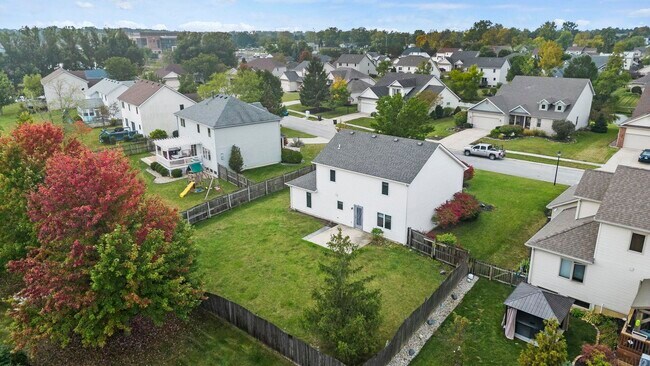 Building Photo - 811 Ivy Creek Cove