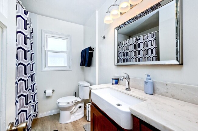 Building Photo - Beautifully Renovated La Mesa Home with 2-Car Detached Garage!