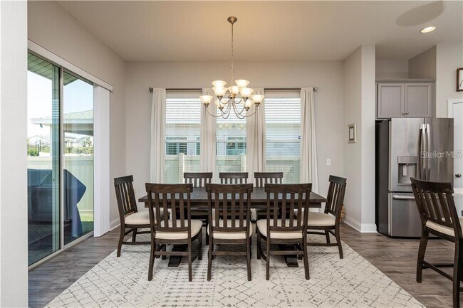 Building Photo - 17004 Gathering Pl Cir