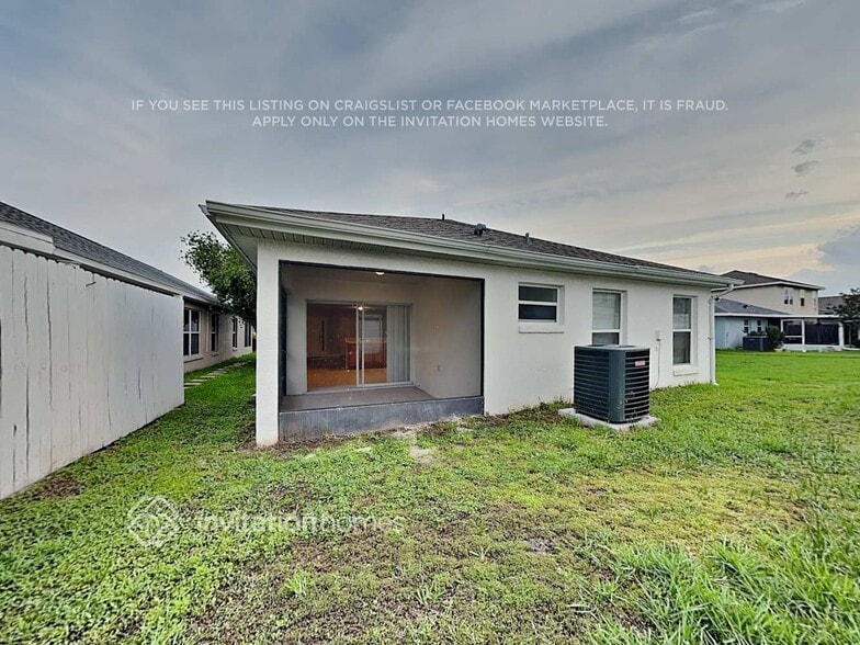 Building Photo - 2411 Cedarfield Ln