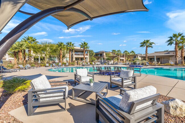 Building Photo - 1701 Retreat Cir