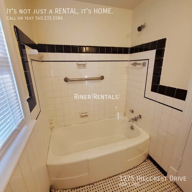 Building Photo - 1275 Hillcrest Dr