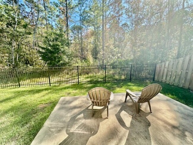 Building Photo - 65 Laurel Oaks Dr