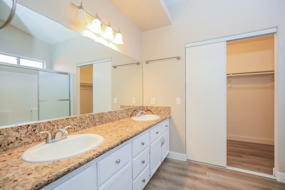 Building Photo - 4375 Coyote Crest Ct