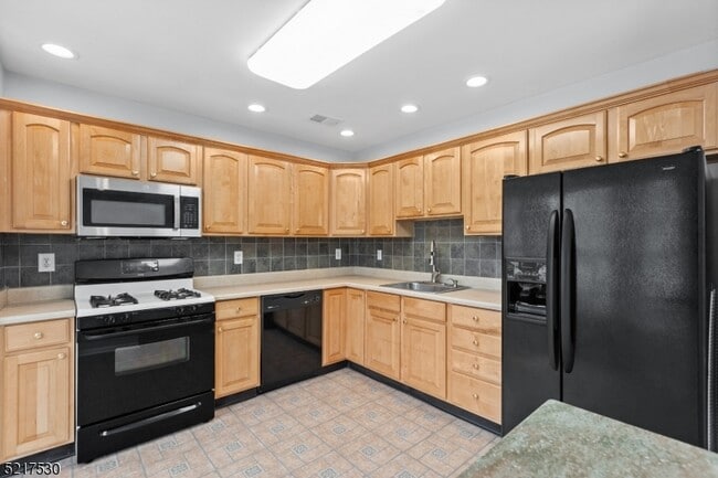 Building Photo - 2278 Nash Ct