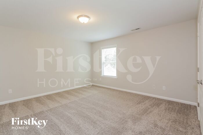 Building Photo - 111 N Cromwell Dr
