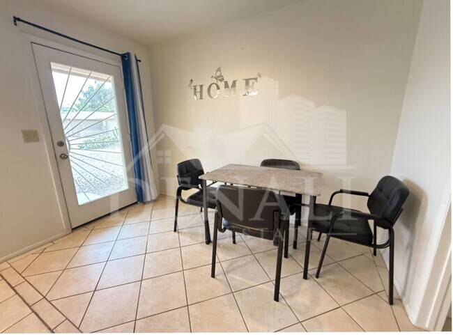 Building Photo - 1612 Leisure World